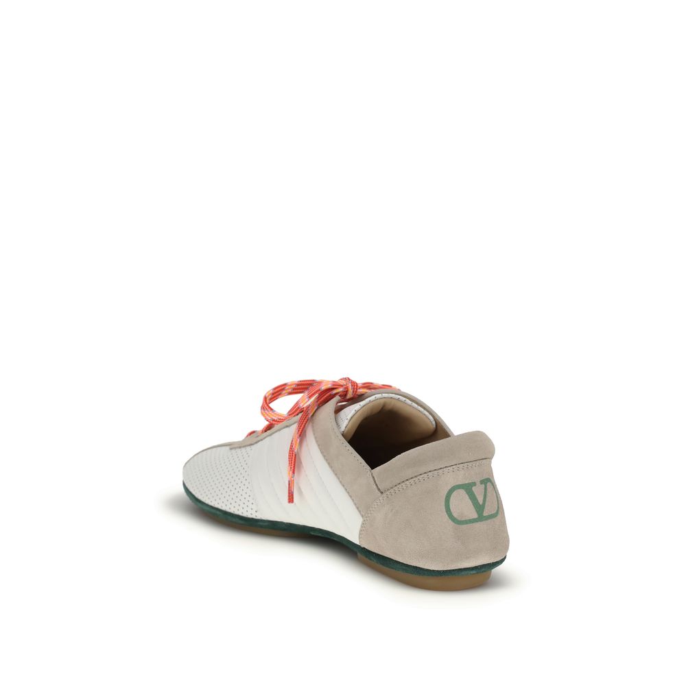 Elegant Leather Low Top Sneakers designed by Valentino Garavani - Image 3