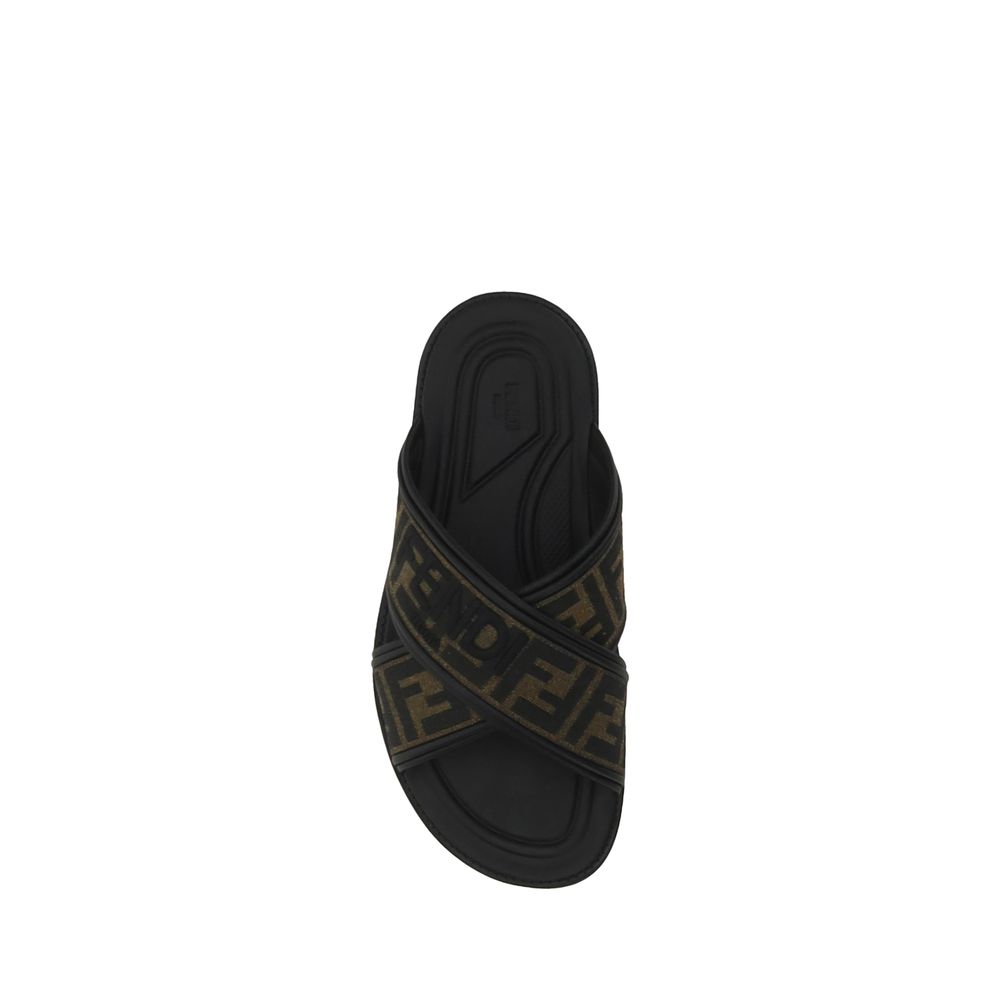 Trendy Black Rubber Slippers designed by Fendi - Image 4