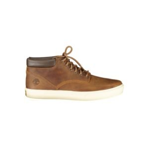 Classic Marrone High Top Shoes designed by Timberland